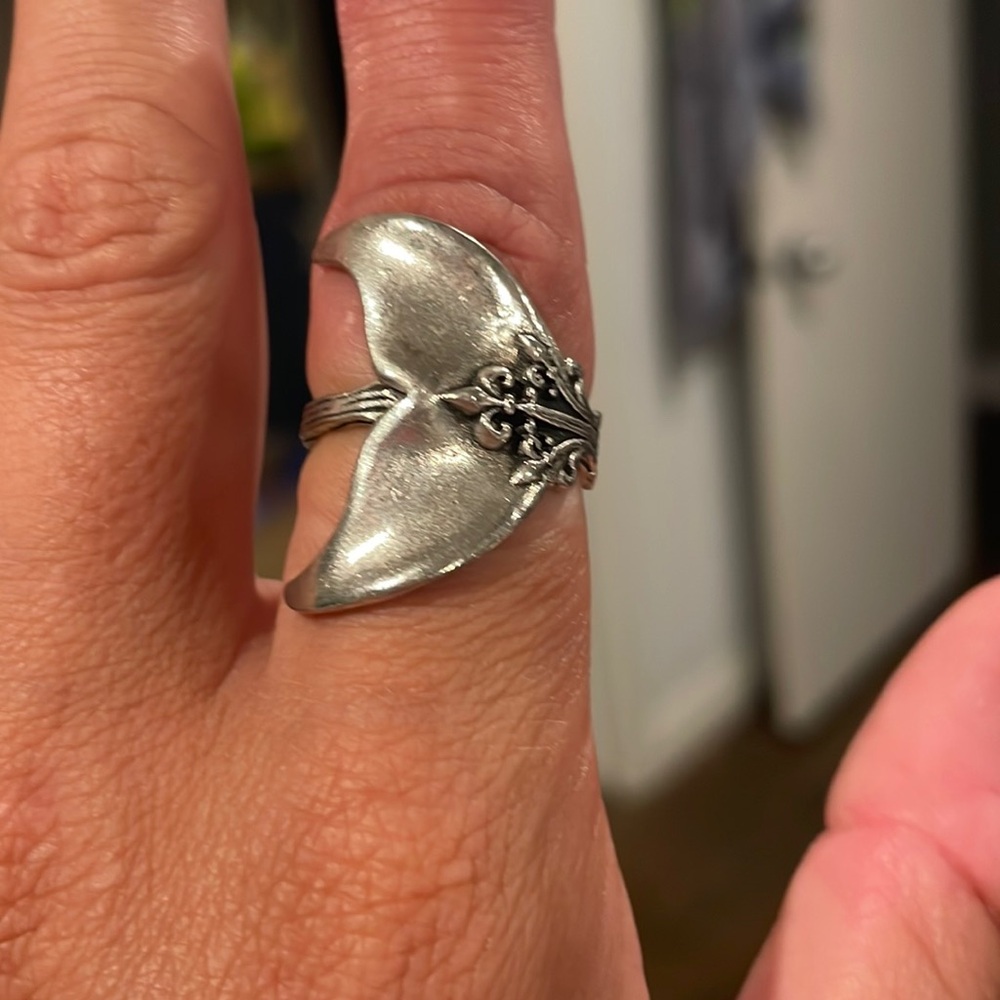 FREE WITH PURCHASE - Mermaid tail ring - size 7